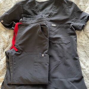 Figs Grey V-Neck Medical Top and bottoms